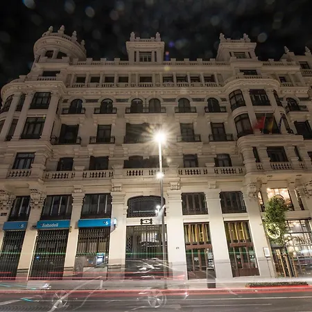 Room Gran Via-3